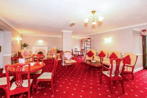 COMMUNAL LOUNGE- click for photo gallery